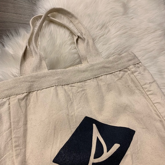 Sperry Since 1935 Large Canvas Tote Bag - Picture 15 of 15